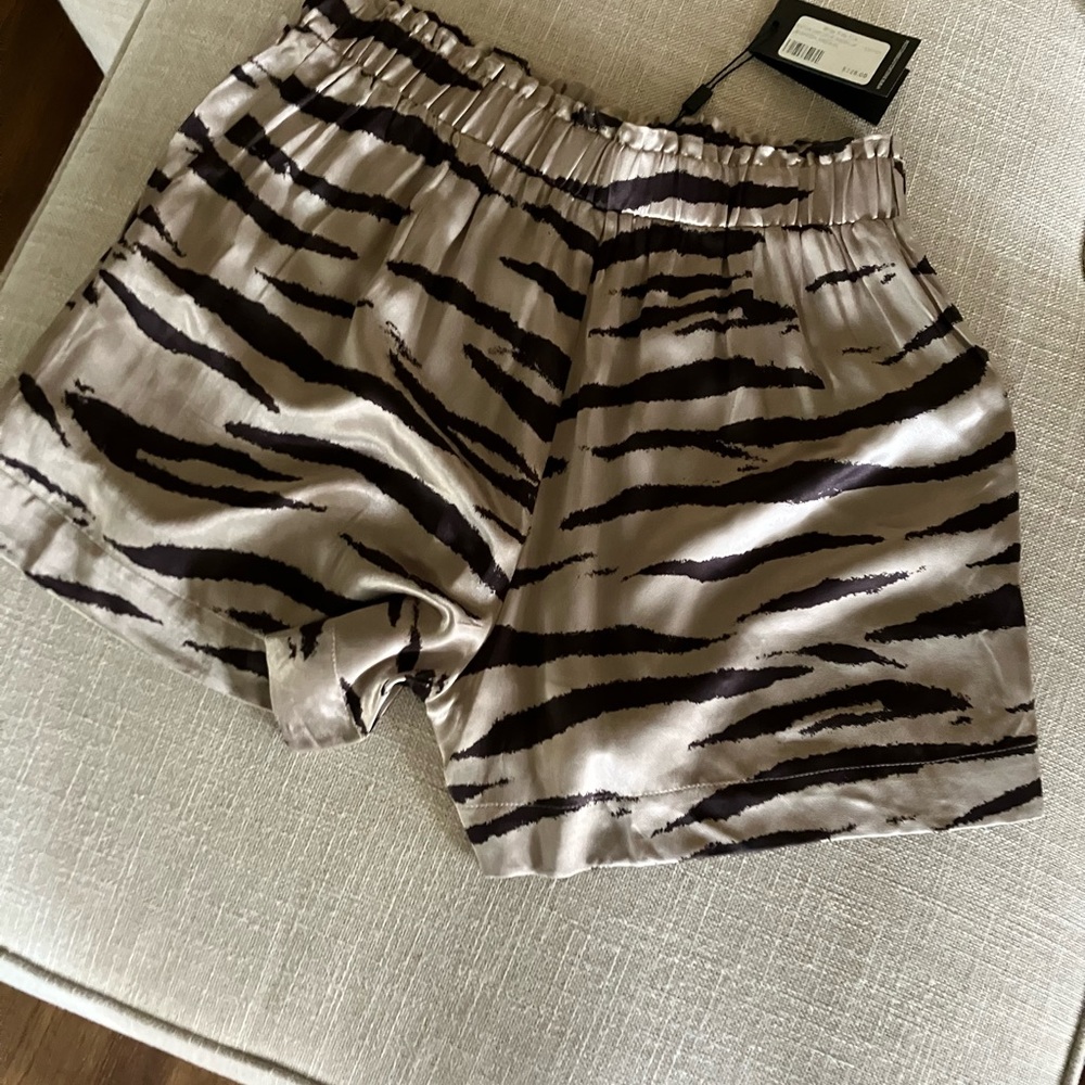 Rails Rayon Shorts Nwt - image 3